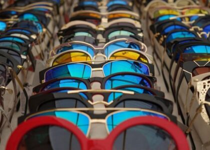 10 Kacamata Termahal di Dunia, Ada yang Seharga Mobil Mewah!