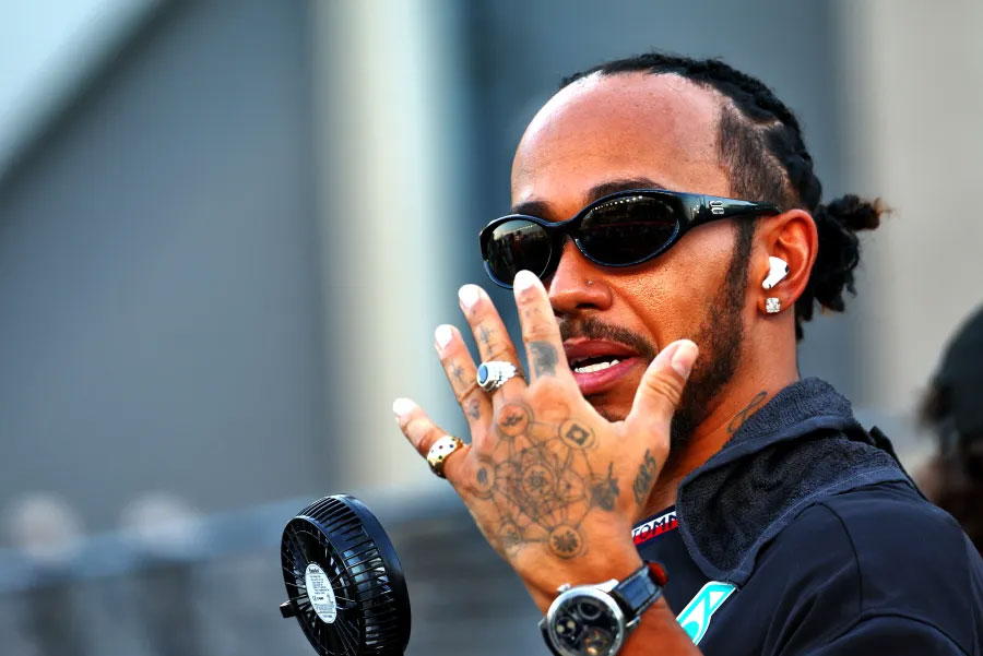 “Kejutan” diungkapkan atas ketidakpuasan strategi Lewis Hamilton di Singapura